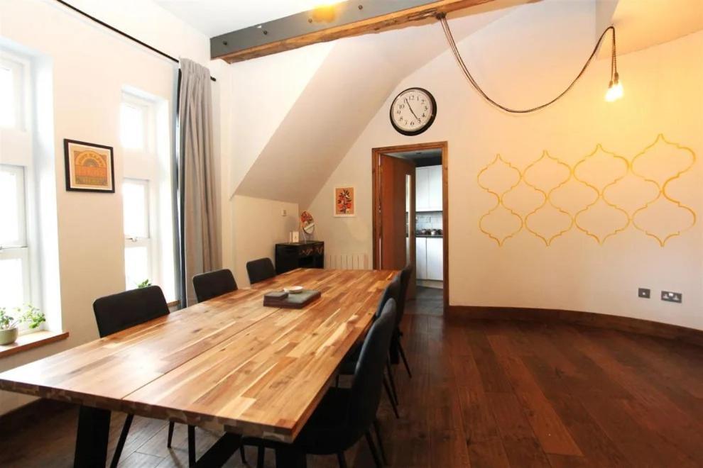 Large New-York Style Penthouse Apartment In Leeds City Centre With Contactless Check In Ngoại thất bức ảnh