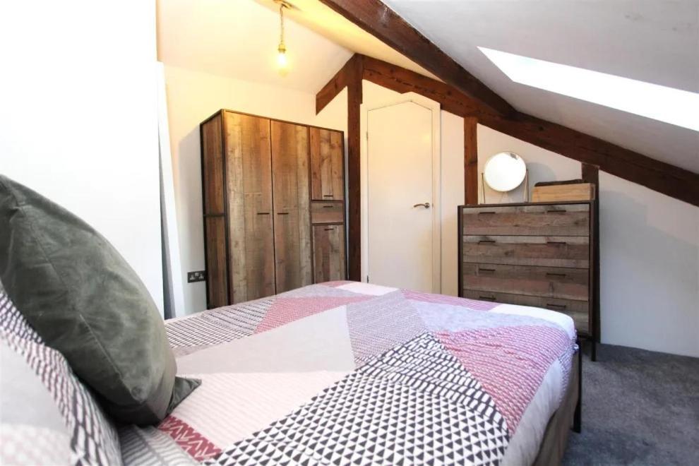 Large New-York Style Penthouse Apartment In Leeds City Centre With Contactless Check In Ngoại thất bức ảnh